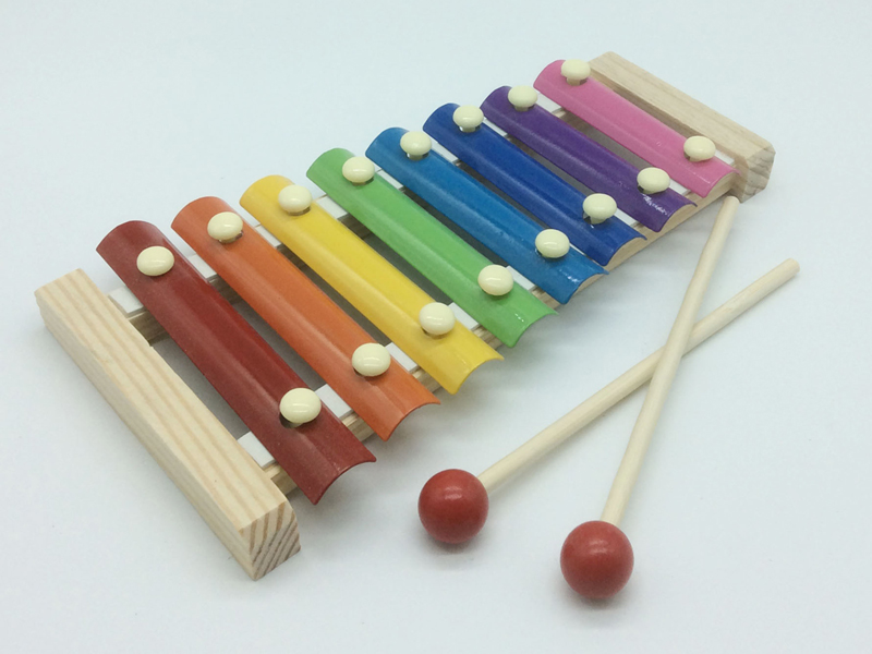 Spielzeug Xylophon aus Holz - zum Schließen ins Bild klicken