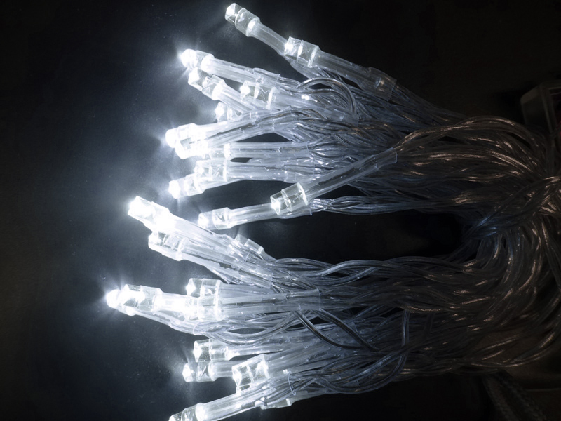 Weihnachts LED Lichterkette 3,8m mit 30 Leds in kalt weiß Weihnachts LED Lichterkette 3,8m mit 30 Leds in kalt weiß
