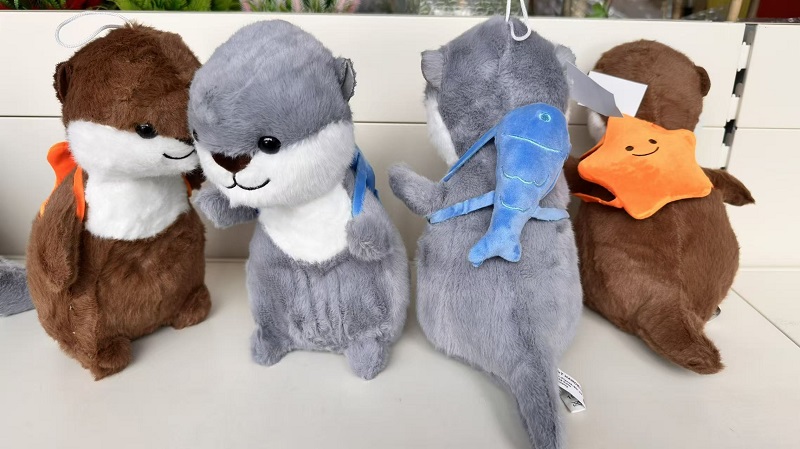 Plüsch Fischotter 26 cm