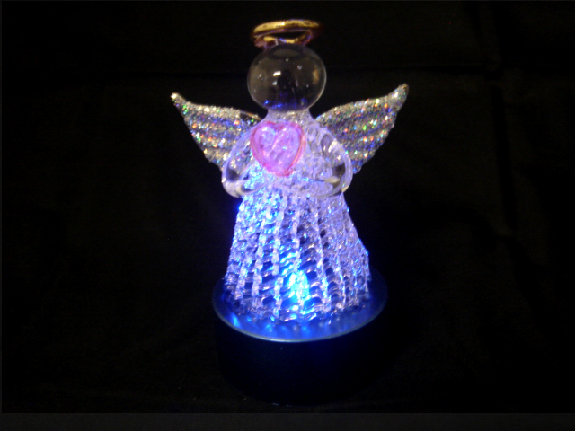 LED Engel mit Gestell - zum Schließen ins Bild klicken